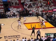 极速比分-塔图姆迎来七赛季高光表现，皇家马德里球迷沸腾！的简单介绍