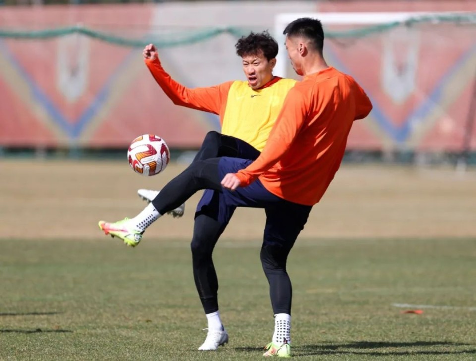 田径杯赛,江汉玄武队与塞北闪电队读秒扳平,体能对抗拉满!逆风翻盘的范本 田径杯赛,江汉玄武队与塞北闪电队读秒扳平,体能对抗拉满!逆风翻盘的范本