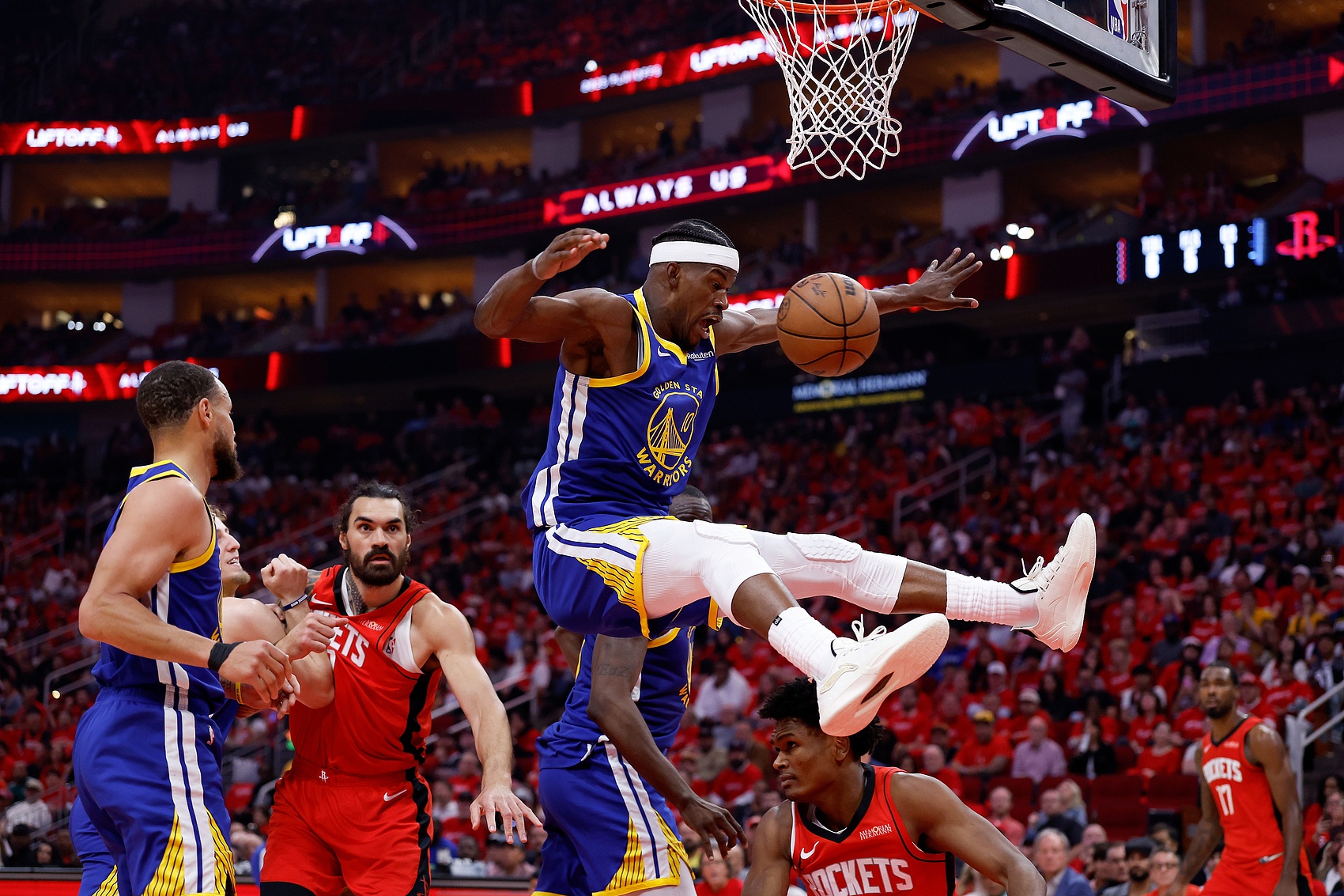 巴特勒与60激战RNG分钟，重返赛场胜负难料！，Ming焦点对战观众掌声雷动的简单介绍