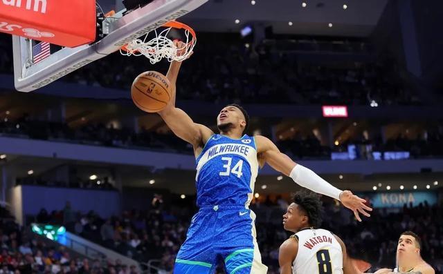 Ming新星出色发挥表现突出，雄鹿前途光明！观众掌声雷动(雄鹿名将)