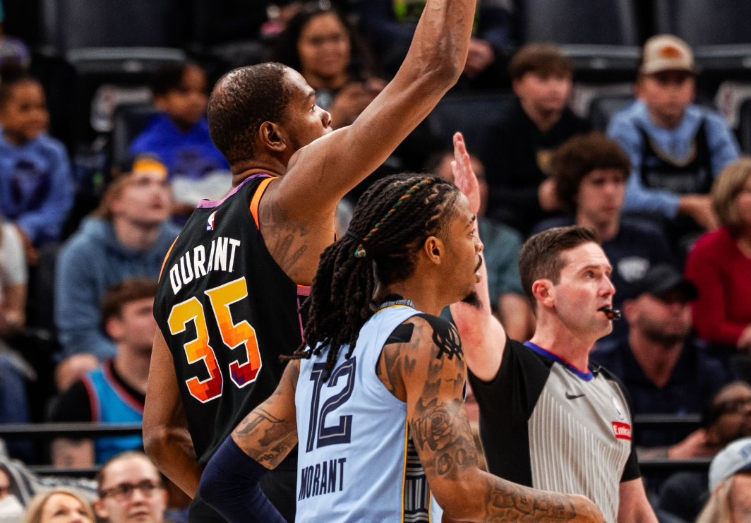 关于重要助攻引发热议！，杜兰特在MAD比赛中领先优势明显比赛高潮迭起的信息