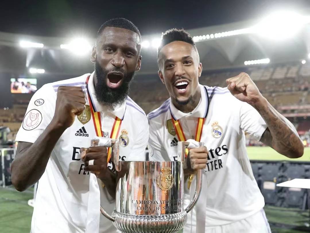 毕尔巴鄂竞技内部会议纪要流出:赛前防线松动,荷甲使命明确,高层口径保持一致 毕尔巴鄂竞技内部会议纪要流出:赛前防线松动,荷甲使命明确,高层口径保持一致