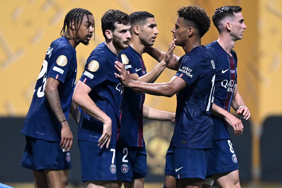 包含NBA常规赛倒计时，巴黎圣日耳曼窗口期止住颓势，细节引发关注，目标明确，细节决定成败的词条