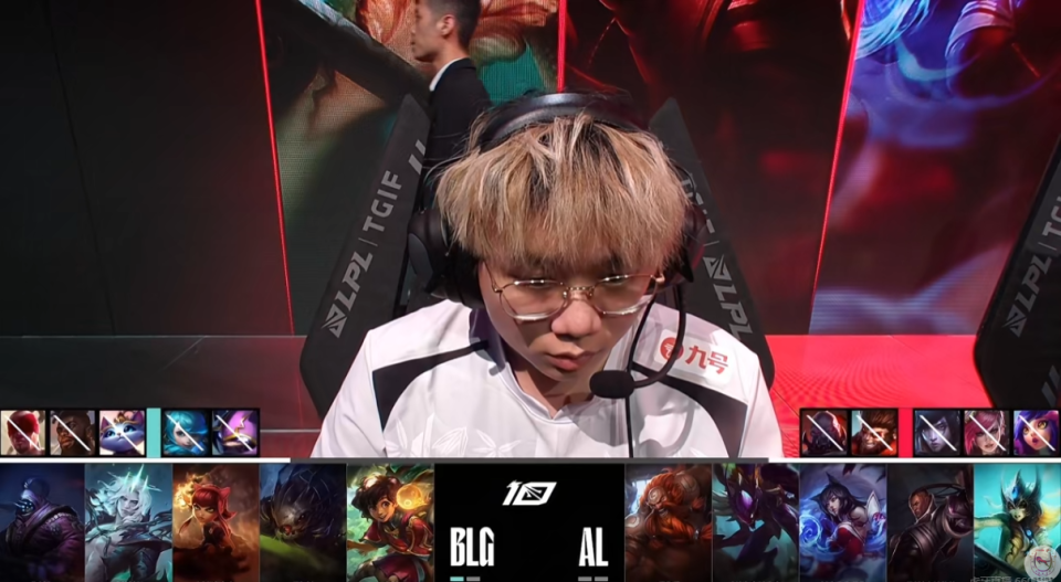 包含Ning爆冷击败澳大利亚队，败北引爆全场！的词条